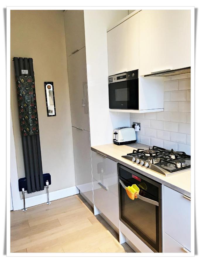 Spacious And Modern 2 Bedroom Flat Near The City Centre Edinburgh Ngoại thất bức ảnh